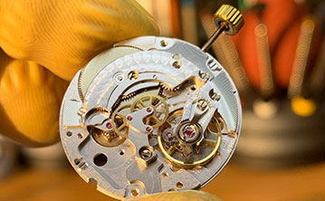 雅典手表机芯保养 雅典手表机芯保养