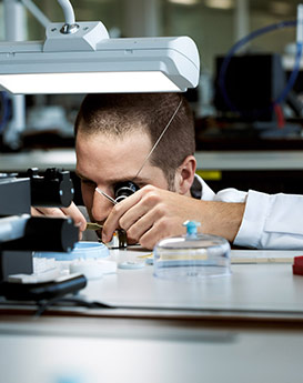 艾莉森·安吉莉亚-深圳雅典手表官方售后服务中心